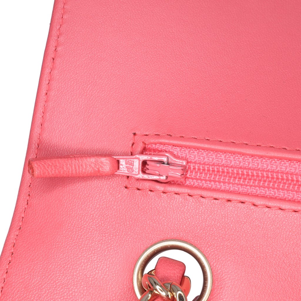 Chanel Medium Classic Chevron Lambskin Double Flap - Image 10