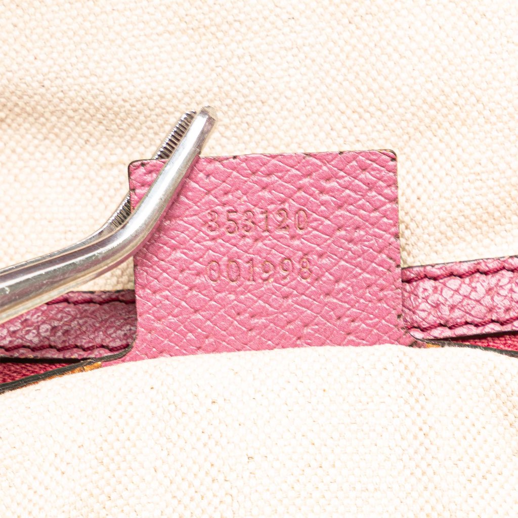 Gucci Medium GG Canvas Bree Satchel - Detail 1