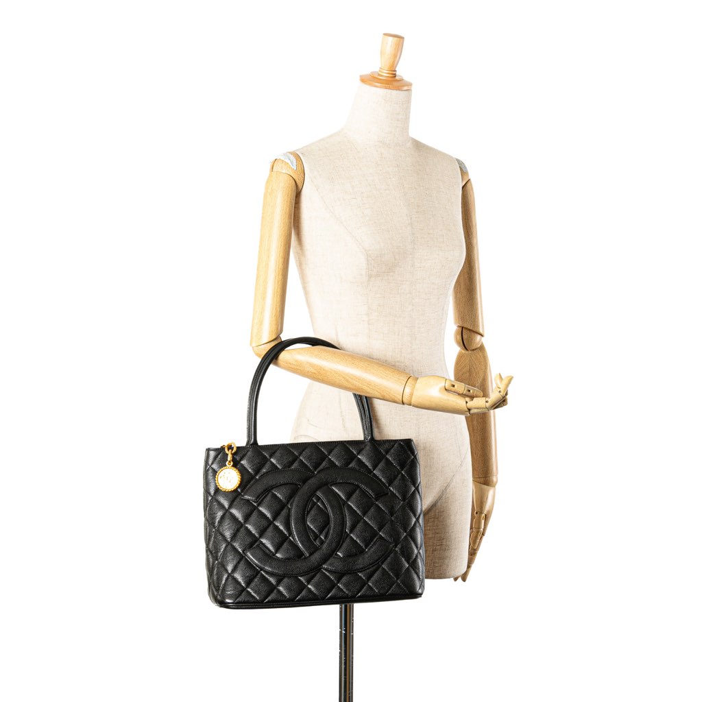 Chanel Caviar Medallion Tote - Image 13