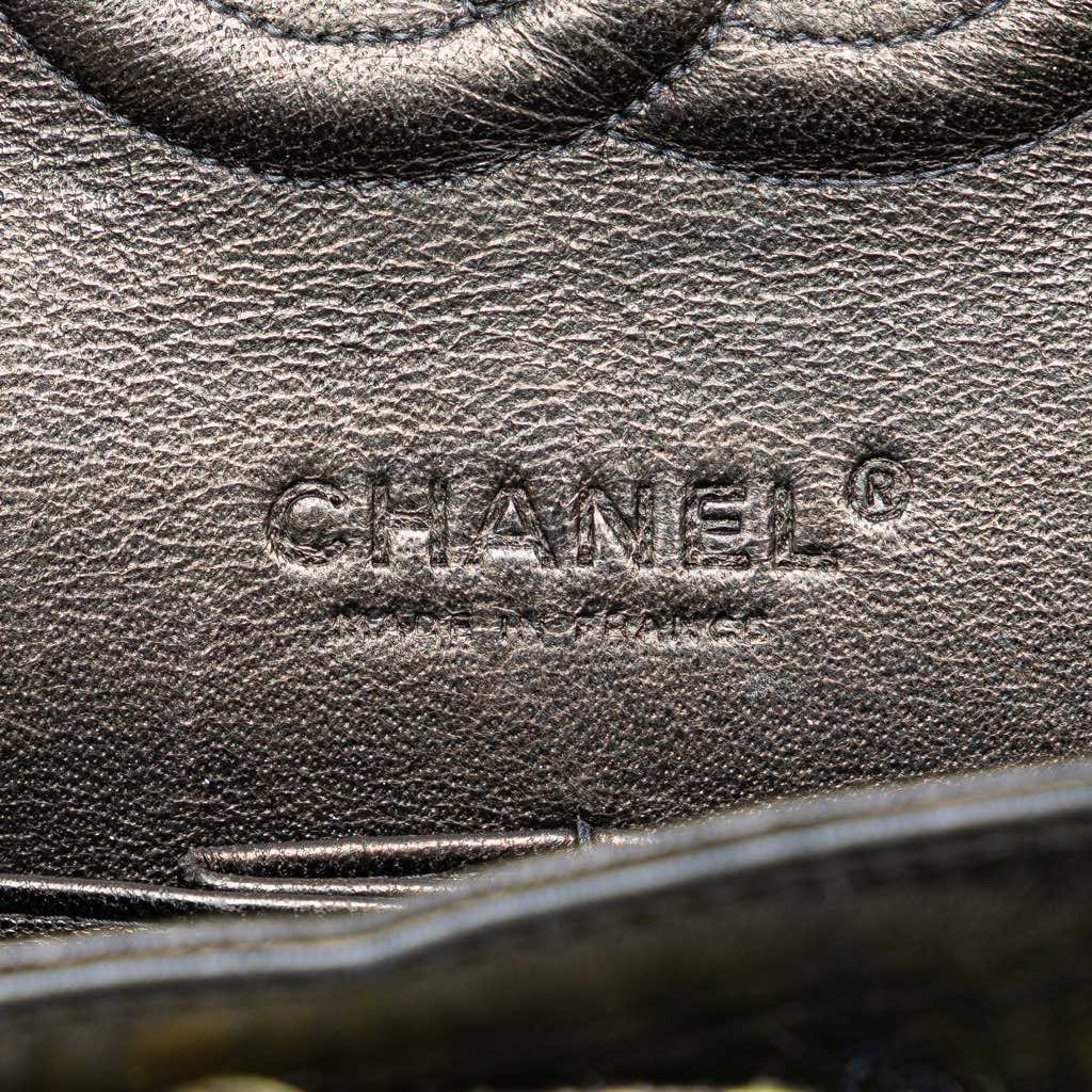 Chanel Medium Classic Tweed Double Flap - Side view