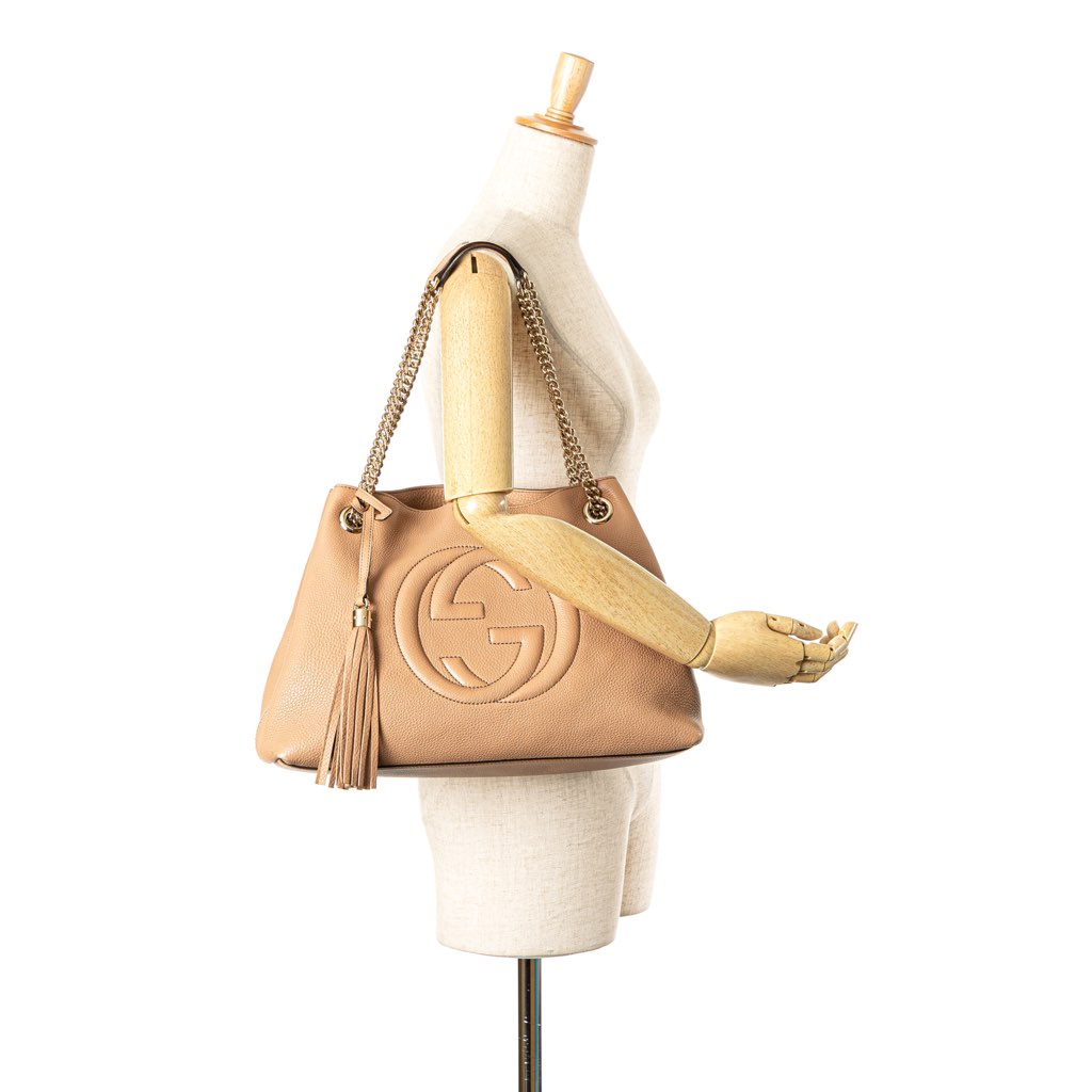 Gucci Medium Leather Soho Chain Tote - Image 14