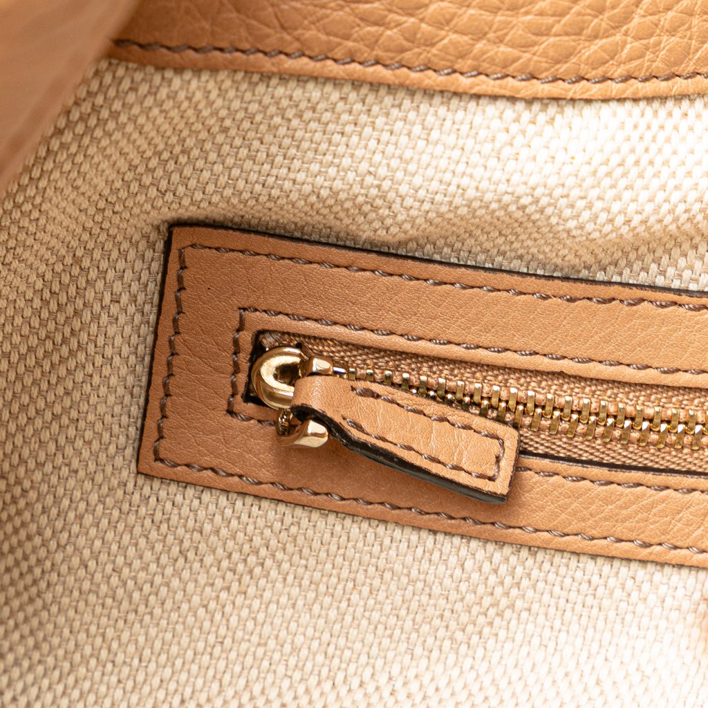 Gucci Medium Leather Soho Chain Tote - Detail 2