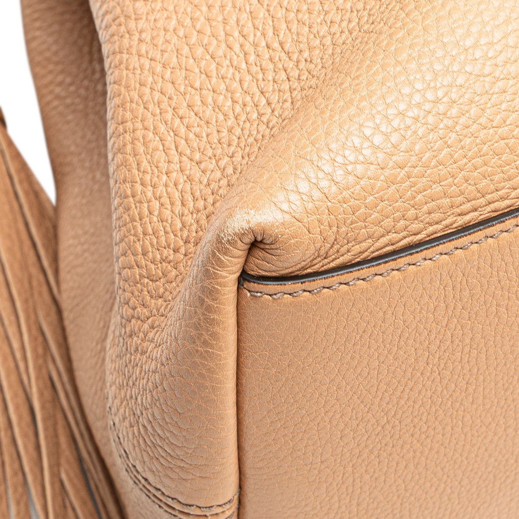 Gucci Medium Leather Soho Chain Tote - Image 10