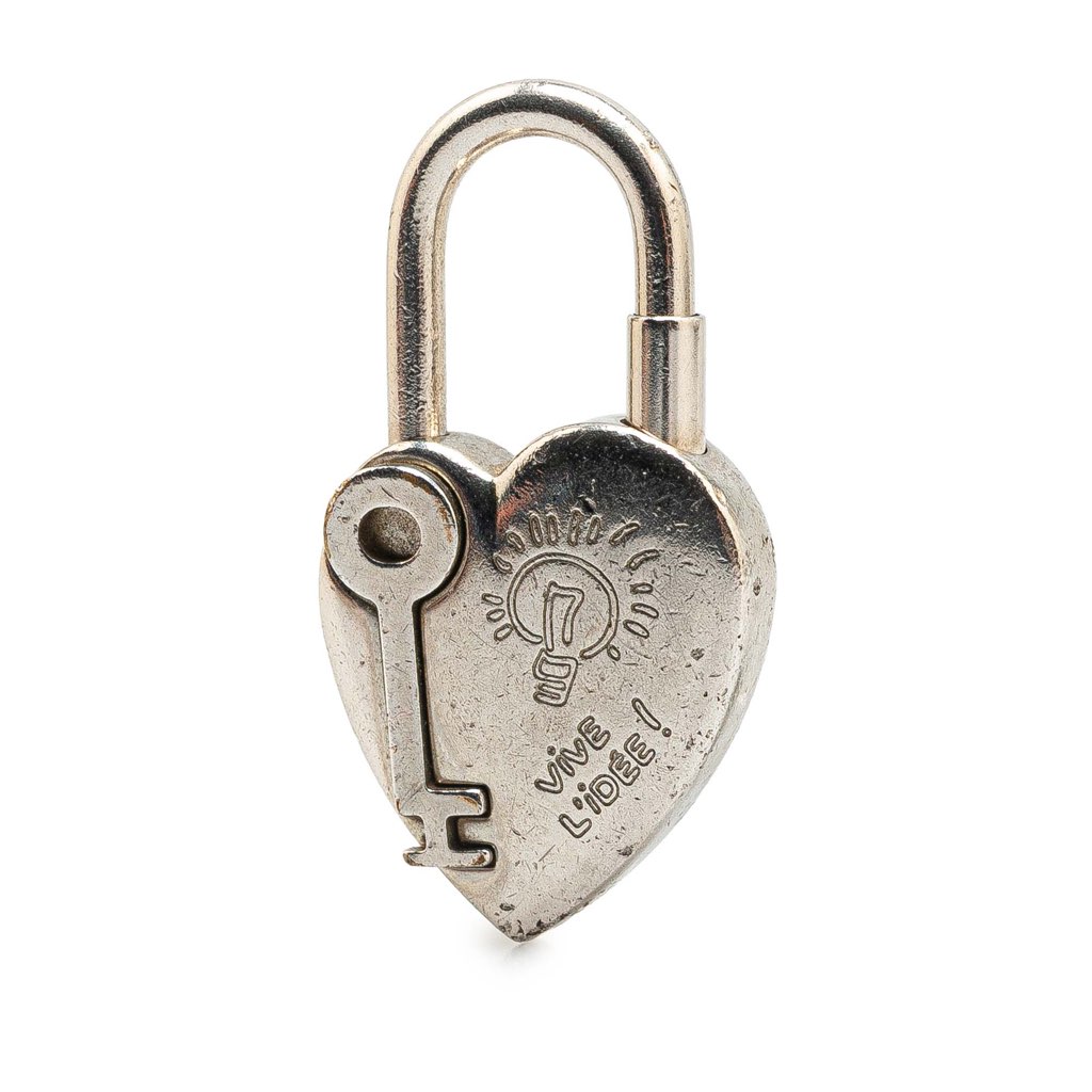 Hermès Palladium Plated Annee De La Fantaisie Heart Cadena Lock Charm