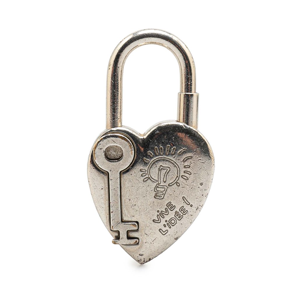 Hermès Palladium Plated Annee De La Fantaisie Heart Cadena Lock Charm - Back view