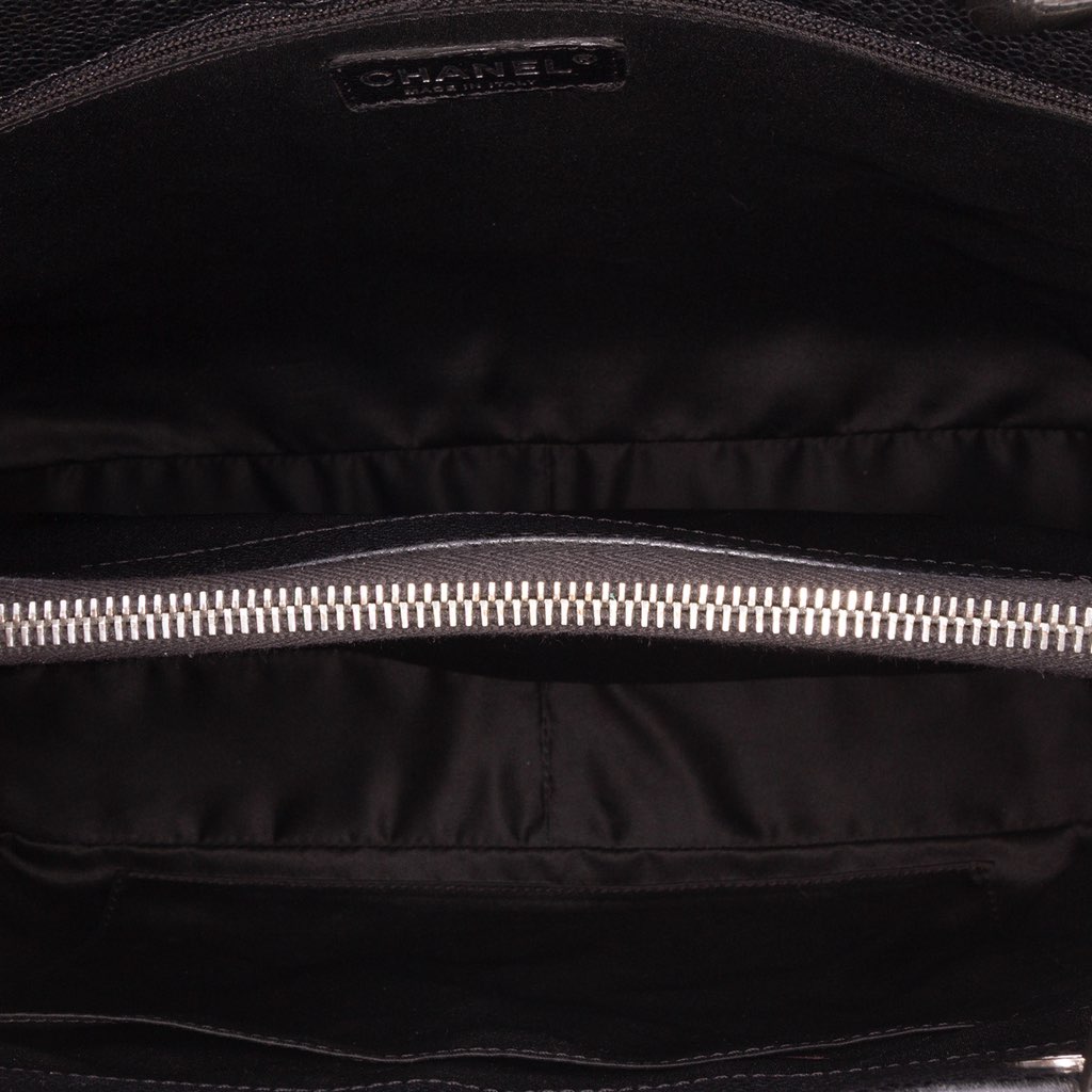 Chanel Caviar Grand Shopping Tote - 4