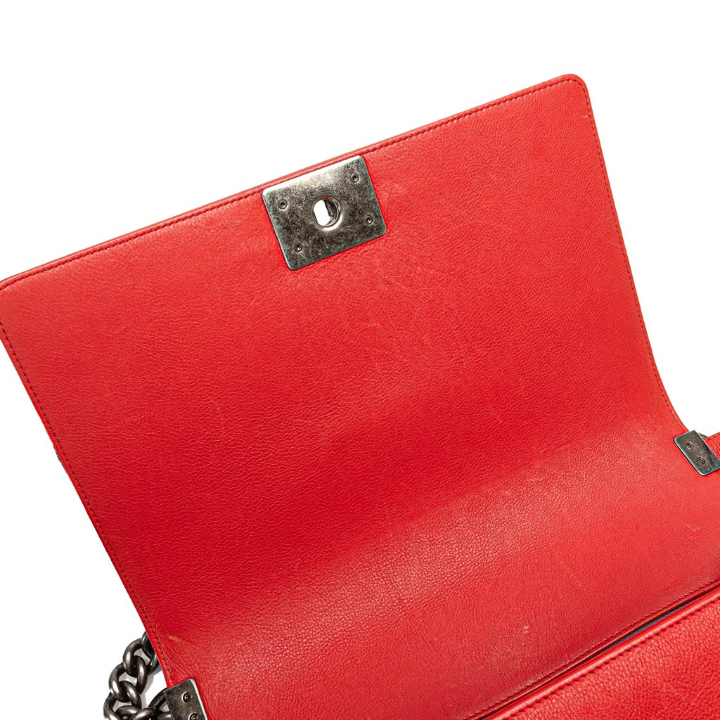 Chanel Medium Quilted Calfskin Wild Stitch Boy Flap - Image 10