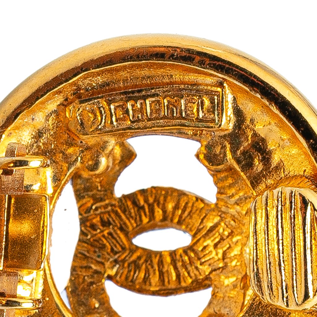 Chanel Gold Plated CC Round Clip On Earrings - 3