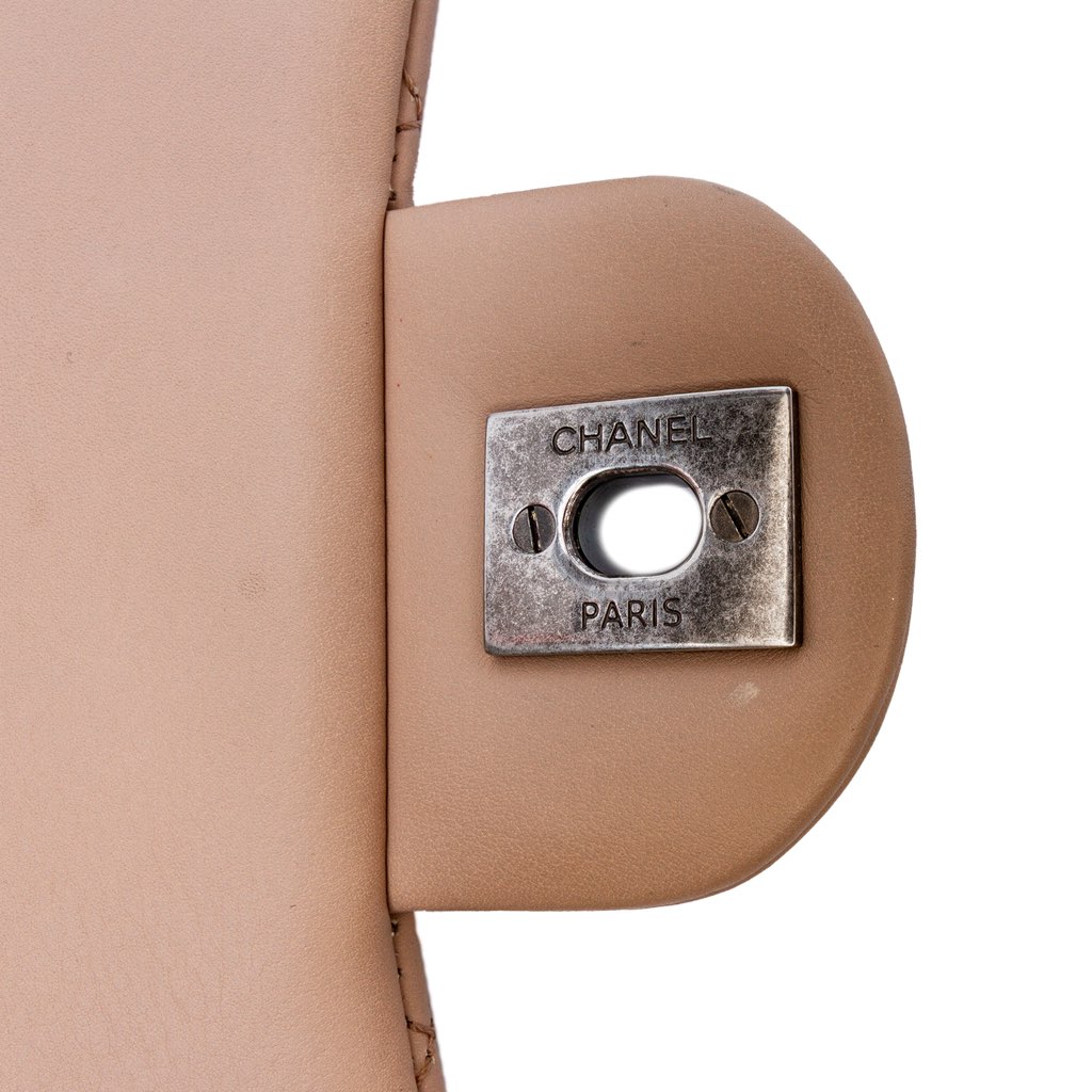 Chanel Medium CC Quilted Calfskin Single Flap - Image 10