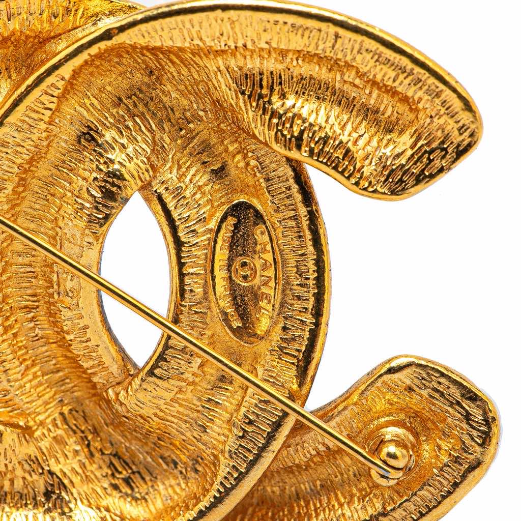 Chanel Gold Plated CC Quilted Brooch - 3