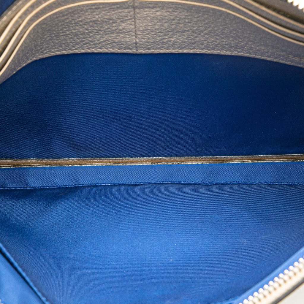 Gucci GG Nylon Off the Grid Clutch - 4