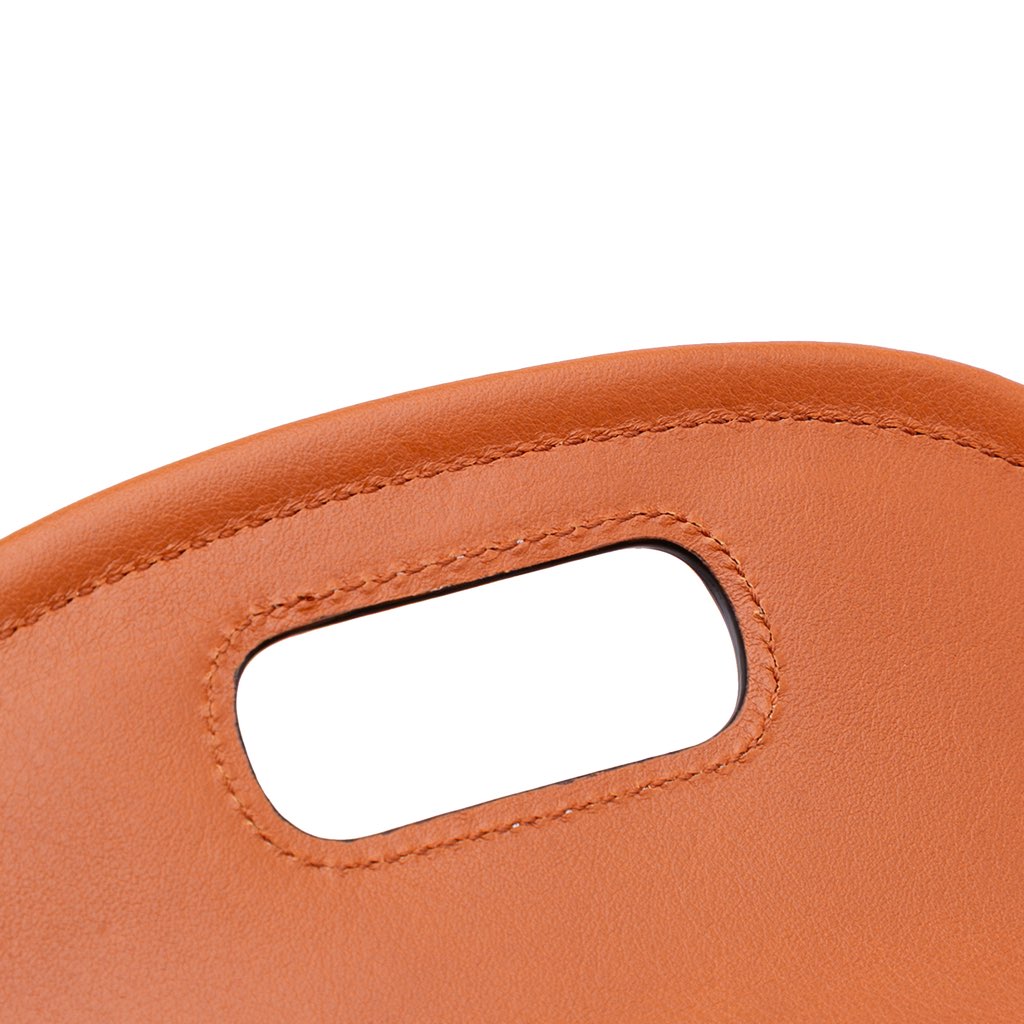 Gucci Mini Leather Bamboo 1947 Belt Bag - Detail 1