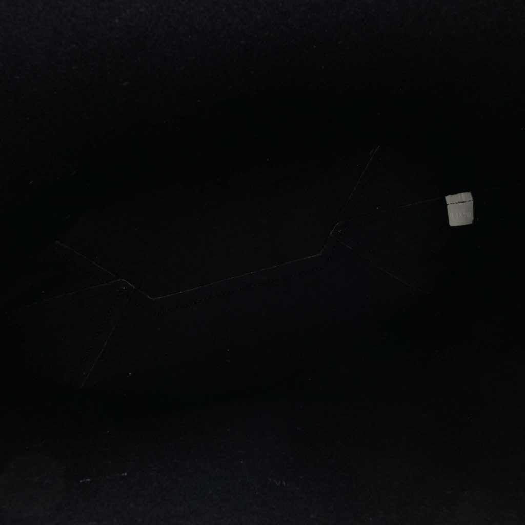 Celine Small Shiny Smooth Calfskin Twisted Cabas Tote - 4