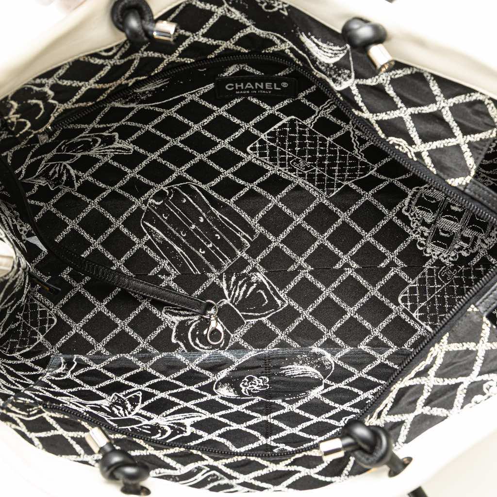 Chanel Large Calfskin Essential 31 Rue Cambon Shopping Tote - 4