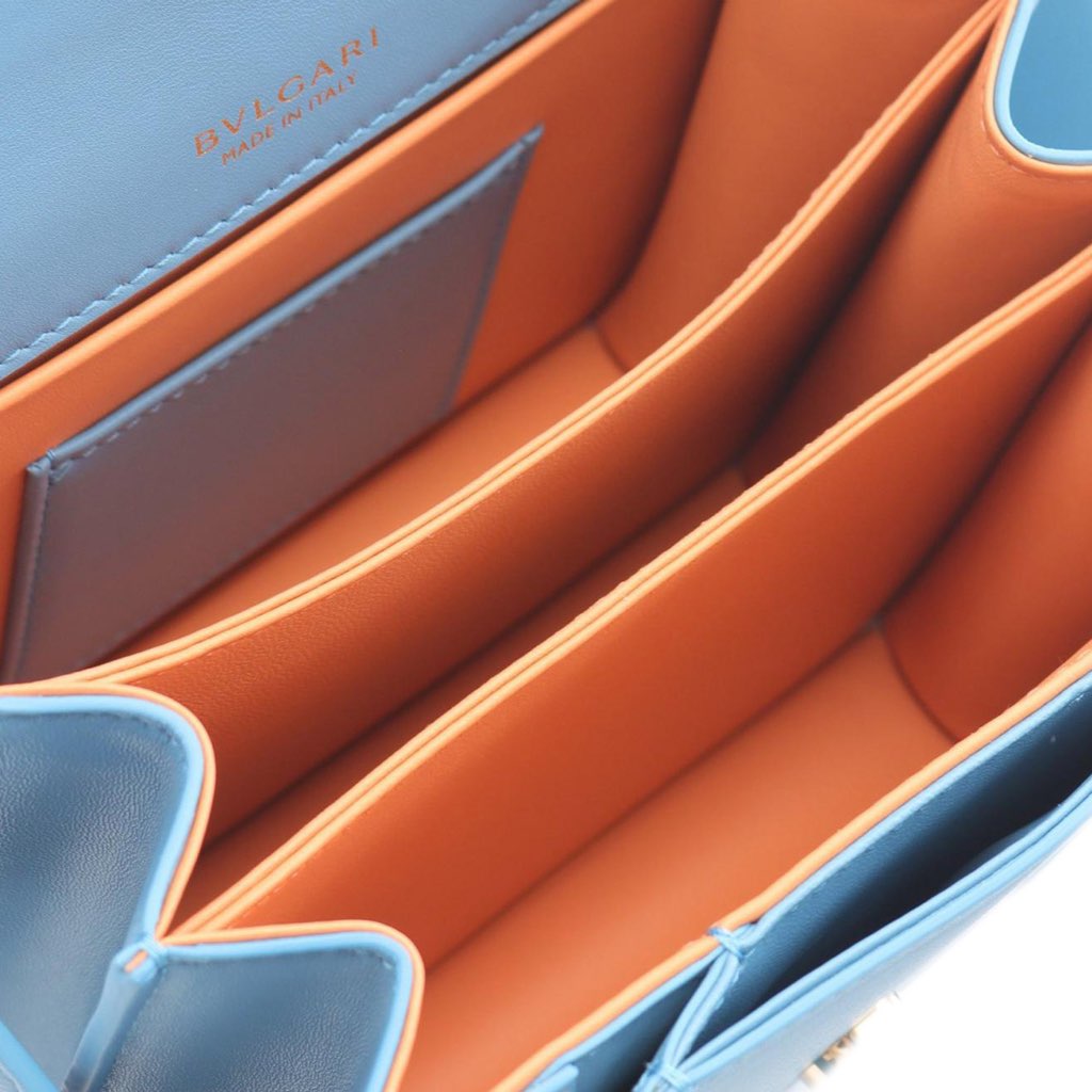 Bvlgari Small Leather Serpenti Forever Maxi Chain Satchel - 3