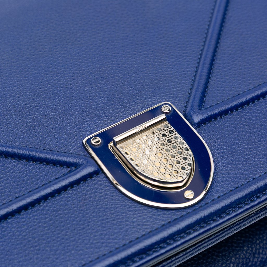 Dior Medium Grained Calfskin Diorama Flap - Detail 2