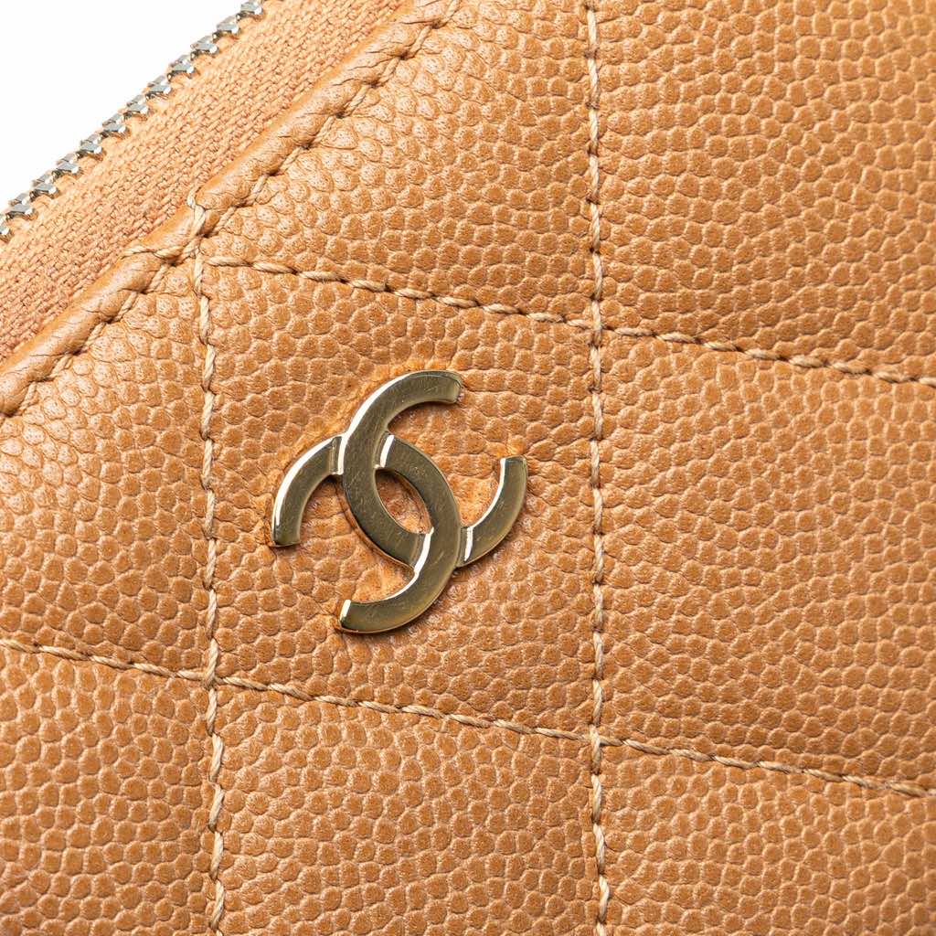 Chanel CC Quilted Caviar Zip Around Coin Purse - Image 11