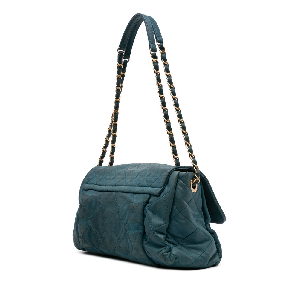 Chanel Large Iridescent Calfskin Chic Quilt Flap - 2