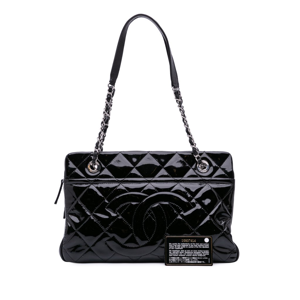 Chanel Medium CC Patent Soft Shopper Tote - Image 13