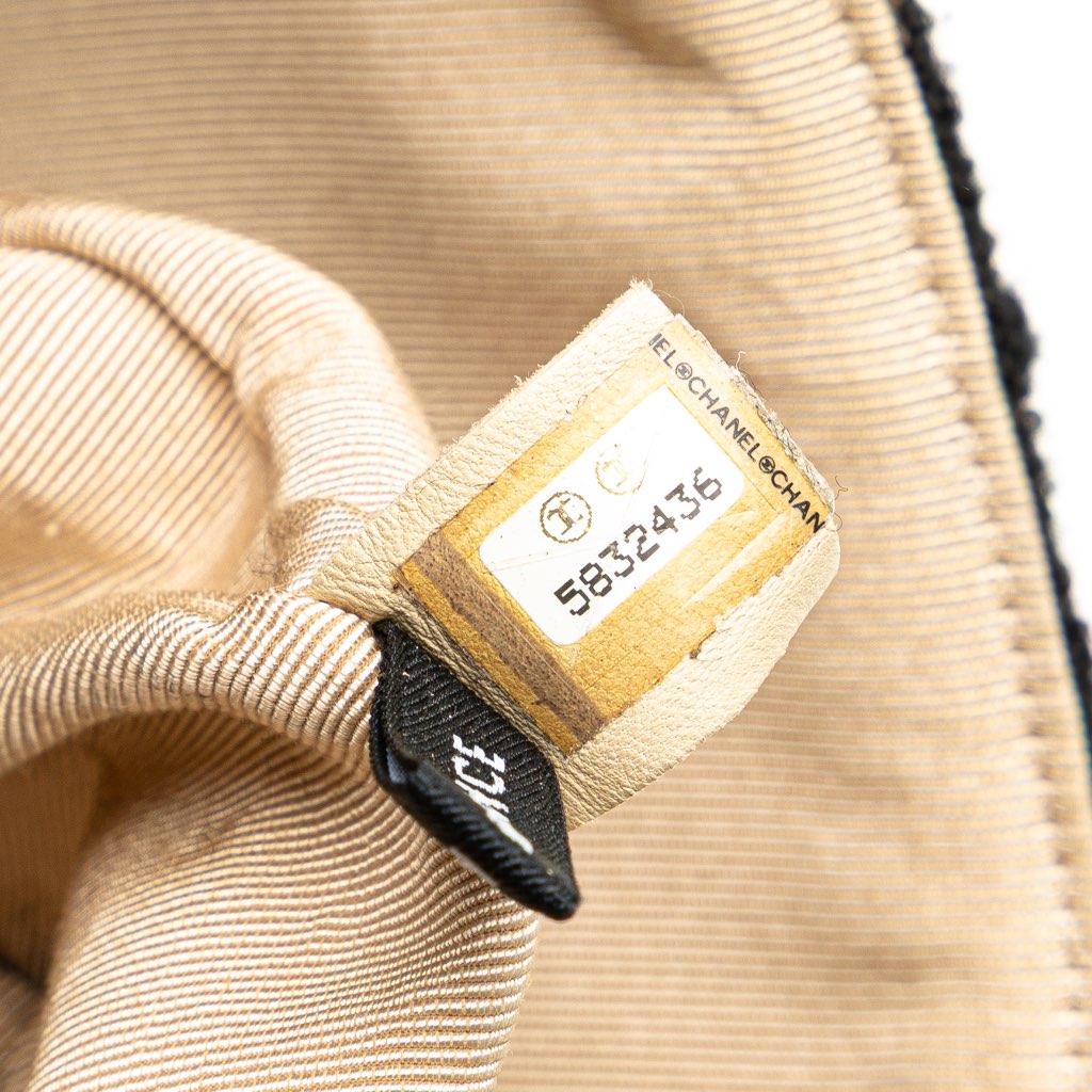 Chanel Jumbo Reissue 2.55 Choco Bar Wool Felt Identification Flap - Detail 2