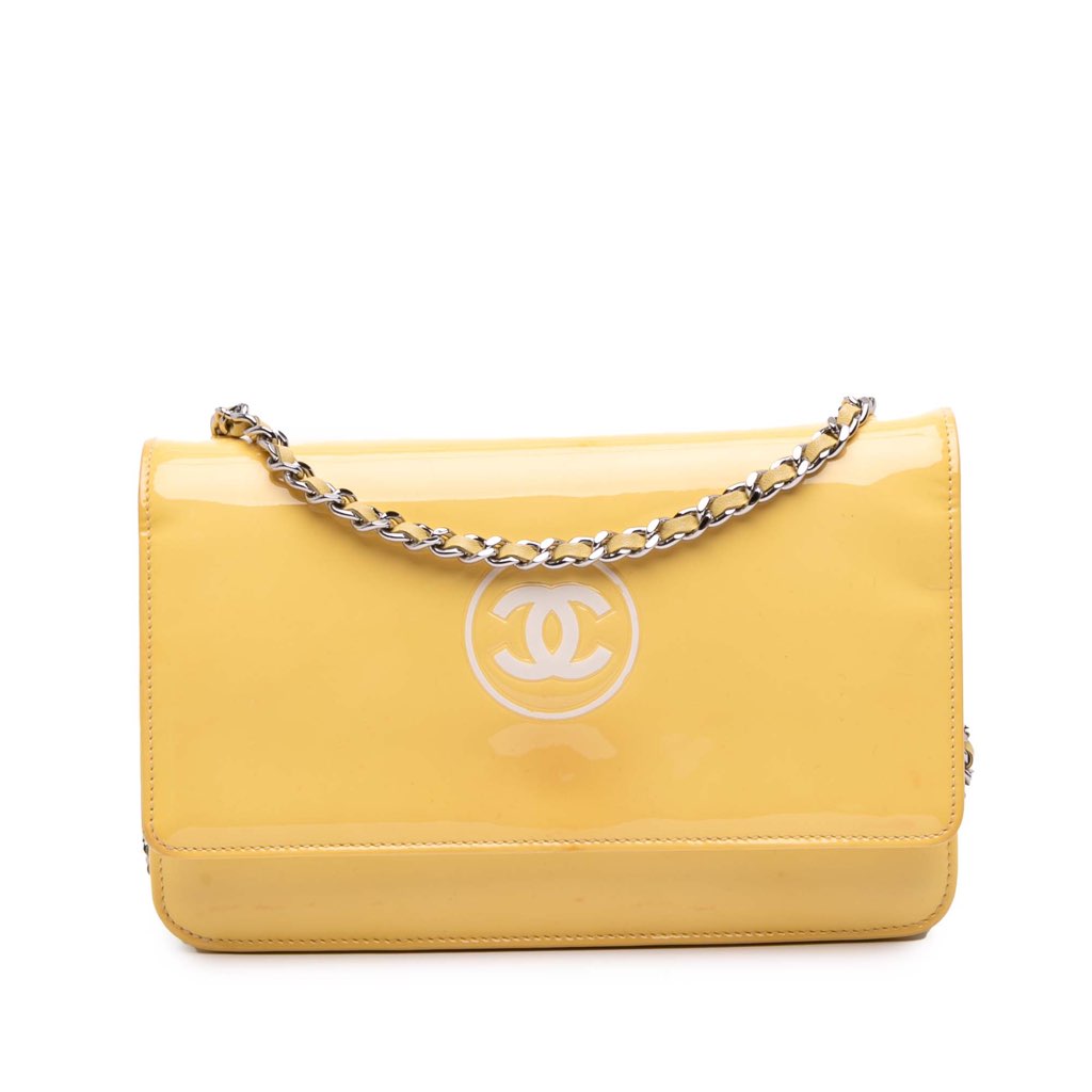 Chanel CC Patent Wallet On Chain