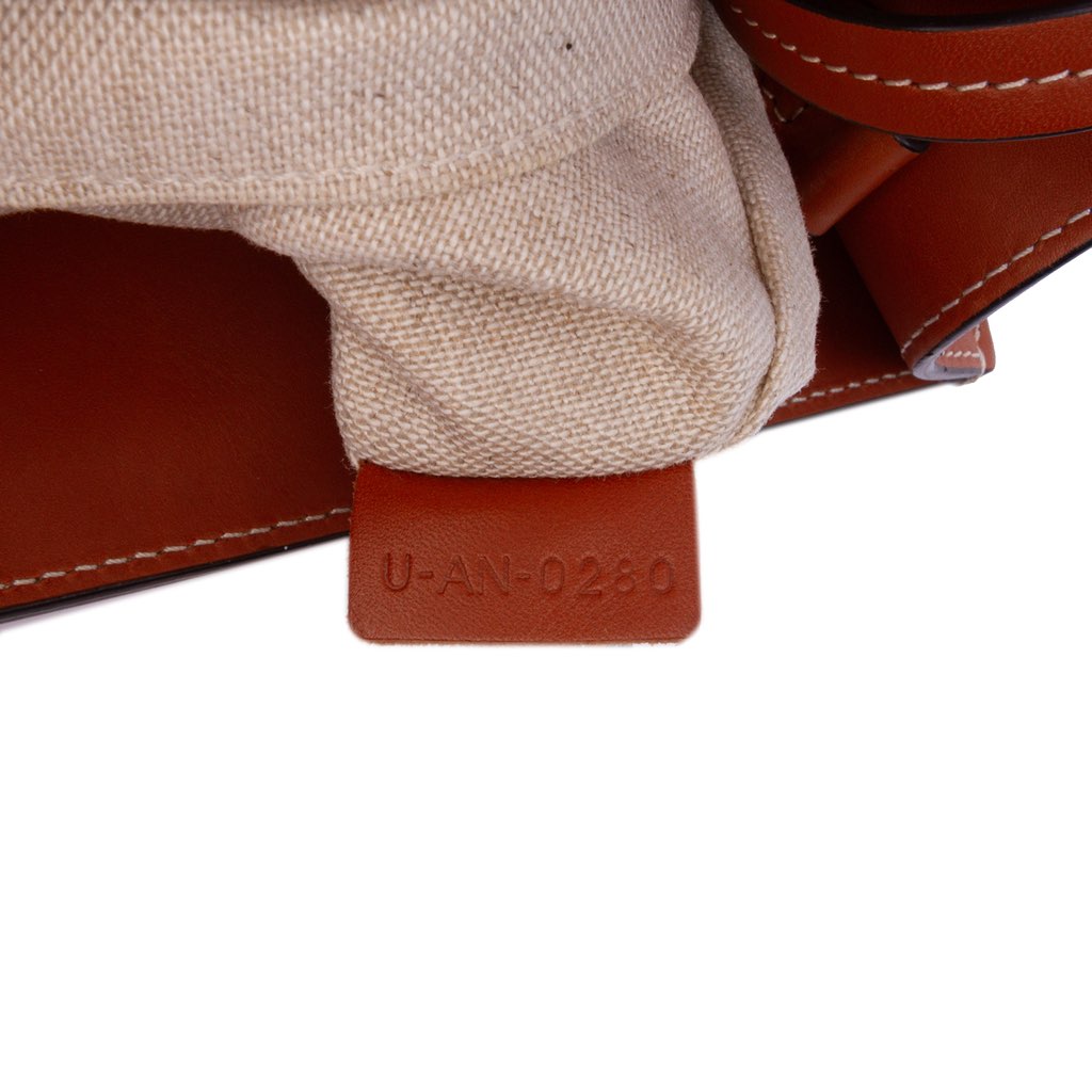 Celine Small Triomphe Canvas Maillon Vertical Cabas Satchel - Detail 1