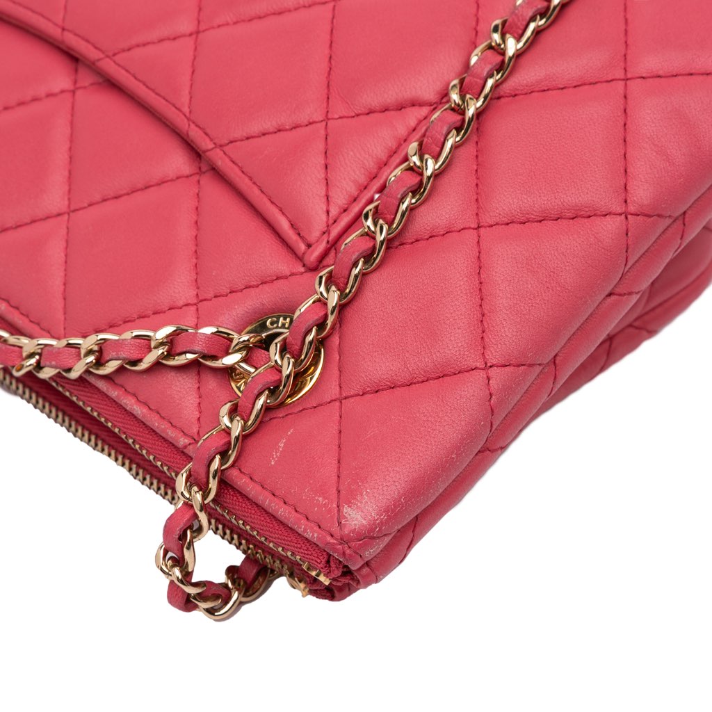 Chanel Quilted Lambskin Double Case with Chain - Image 14