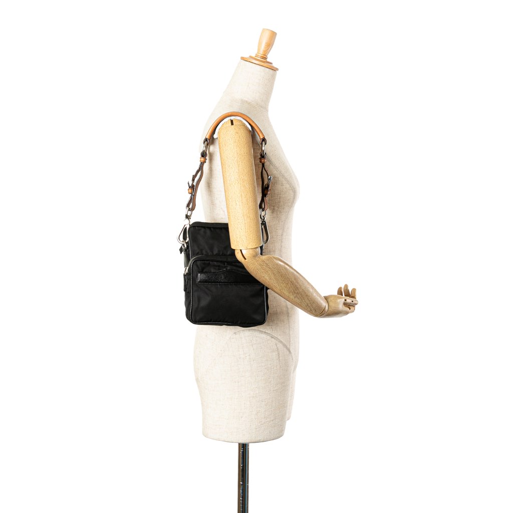 Prada Re-Nylon Shoulder Bag - Image 15