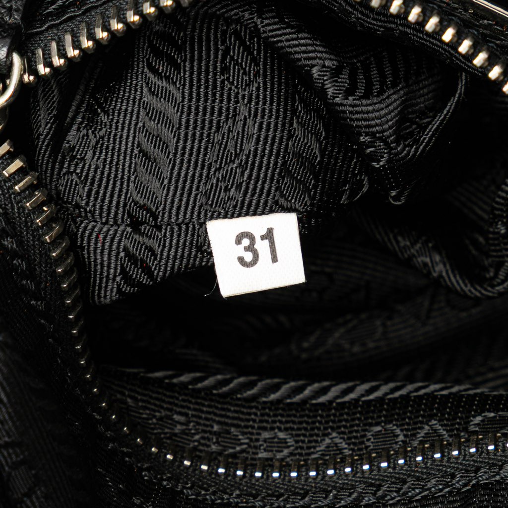 Prada Re-Nylon Shoulder Bag - Image 10