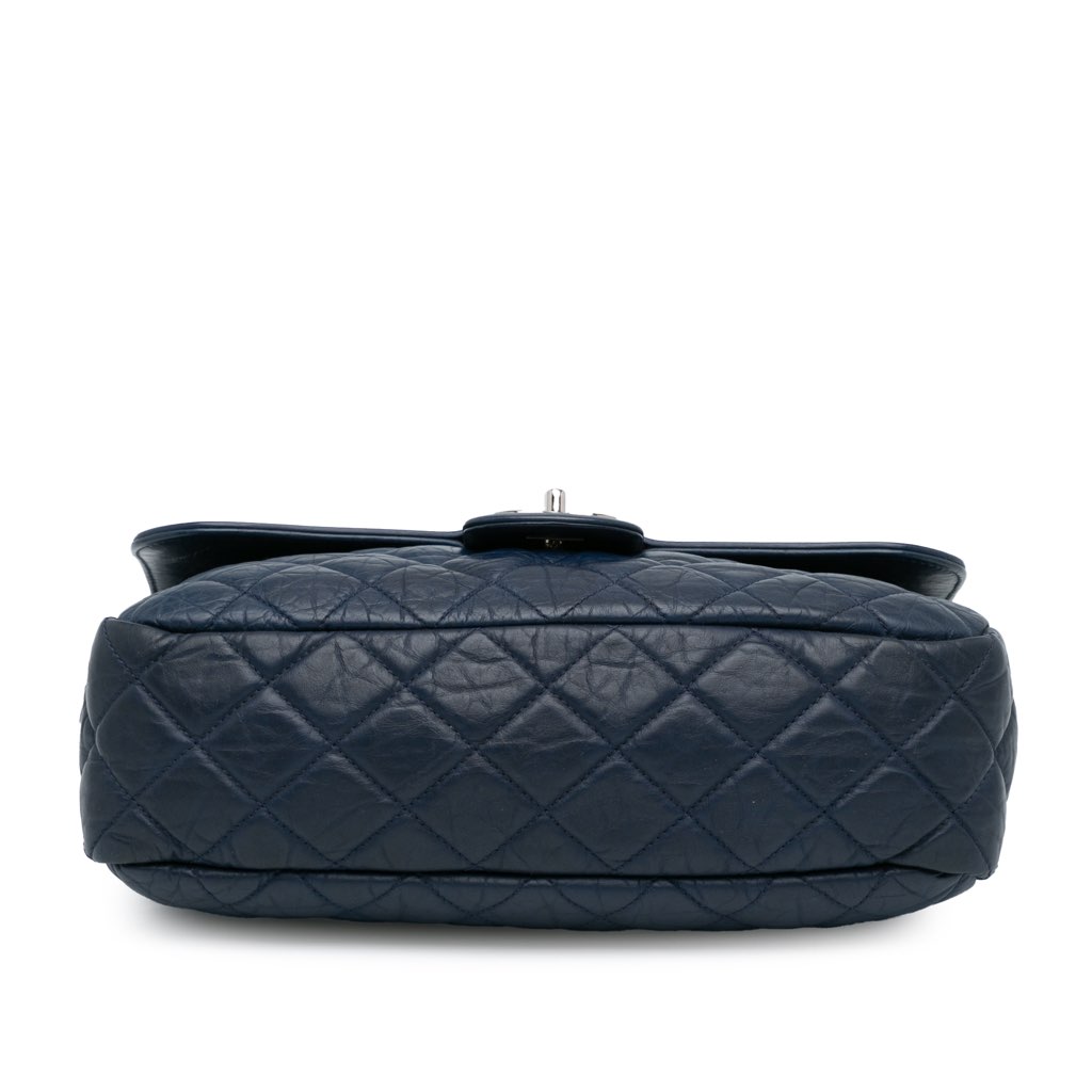 Chanel Quilted Calfskin Easy Zip Flap - Image 6
