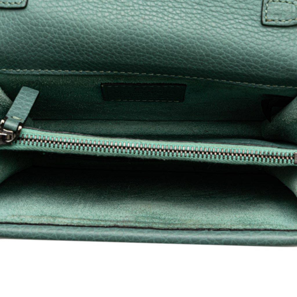 Valentino Pebbled Calfskin Rockstud Wallet On Chain - Side view