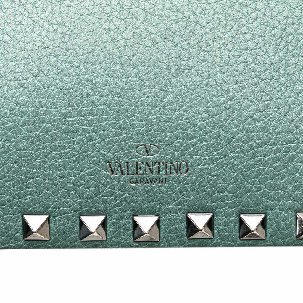 Valentino Pebbled Calfskin Rockstud Wallet On Chain - Image 11