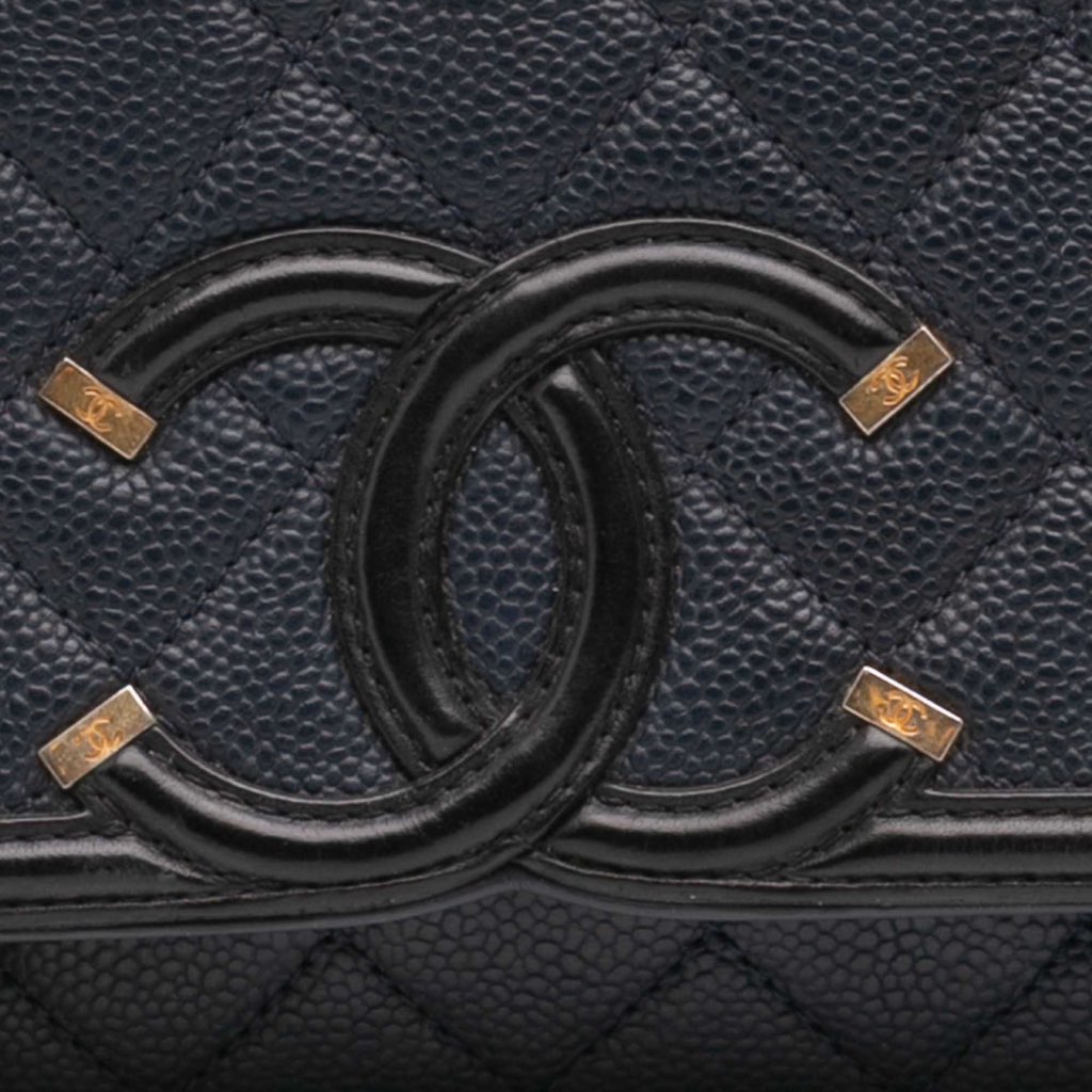 Chanel Medium Bicolor Caviar CC Filigree Flap - 5