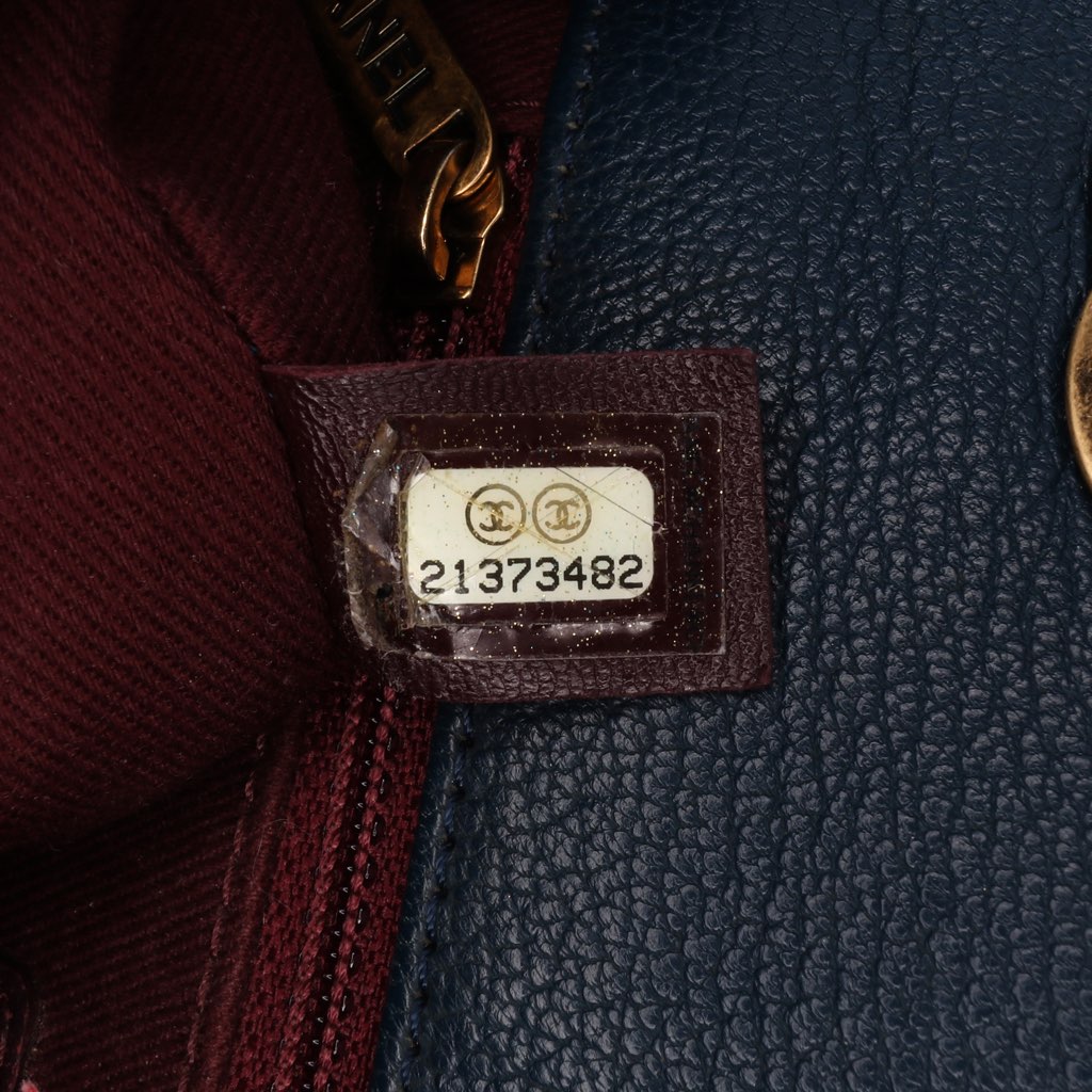 Chanel Paris-Salzburg Small Patent and Goatskin CC Eyelet Flap - 5