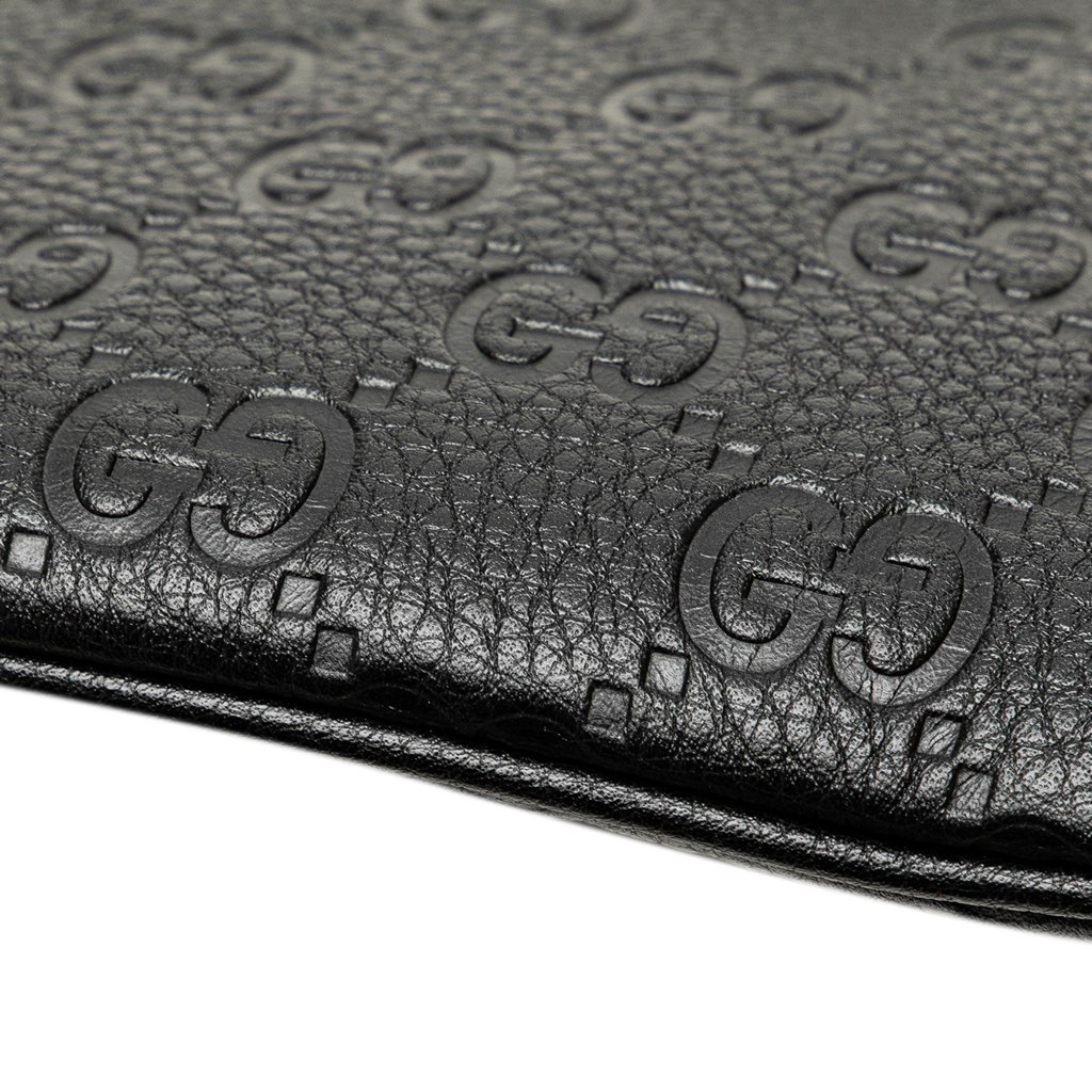 Gucci Medium GG Emblem Embossed Leather Shoulder Bag - Image 10