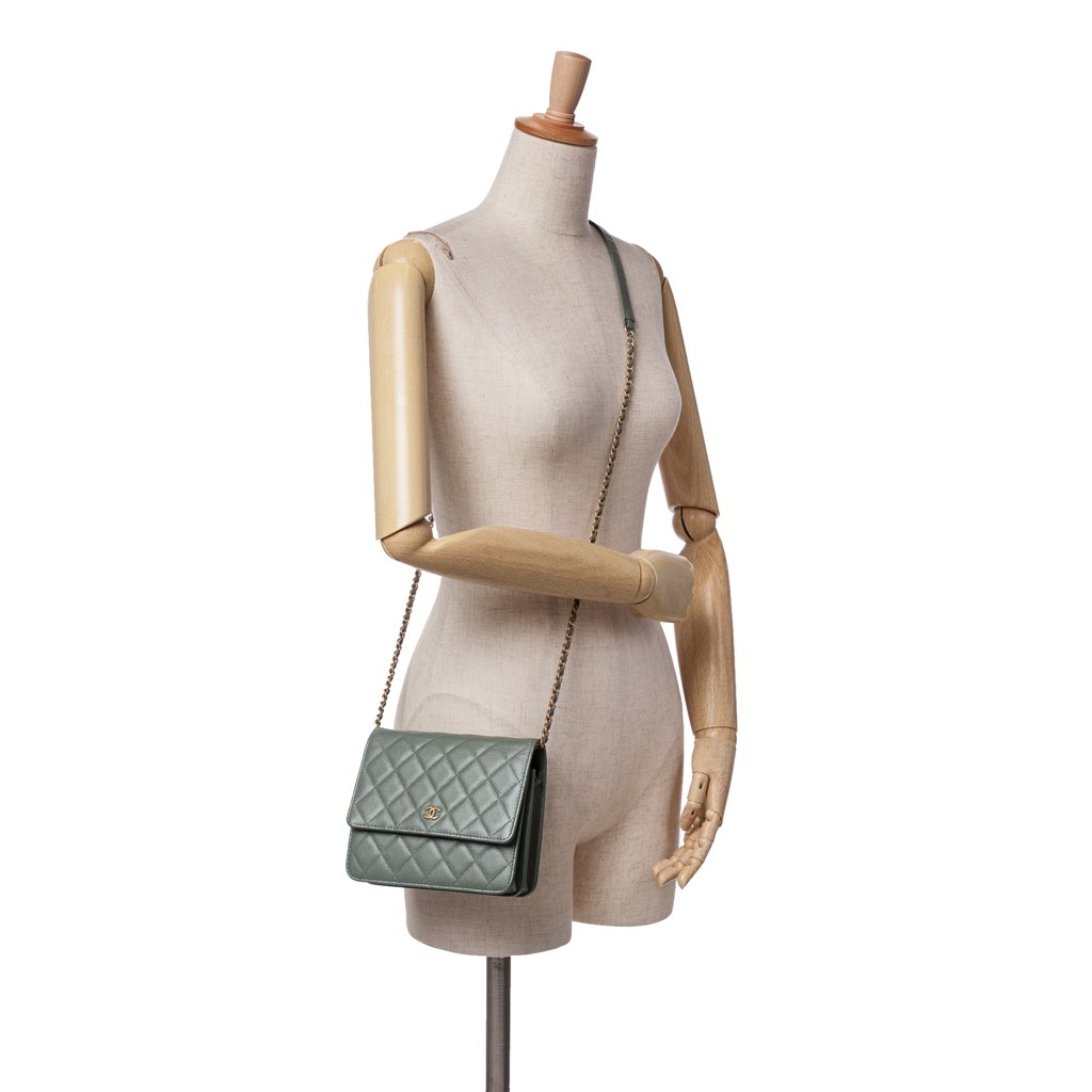 Chanel Quilted Caviar Square Wallet on Chain - Image 12