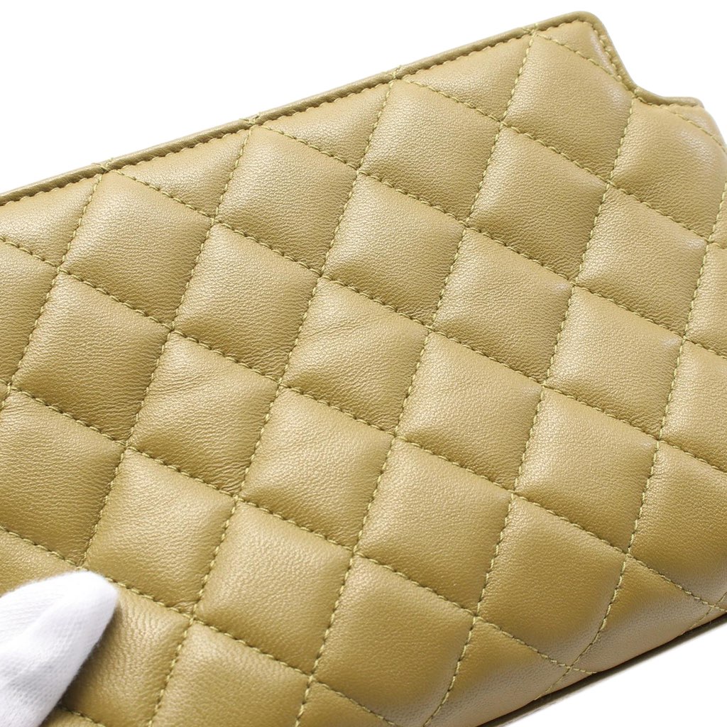 Chanel Quilted Lambskin Leo Shoulder Bag - Detail 1