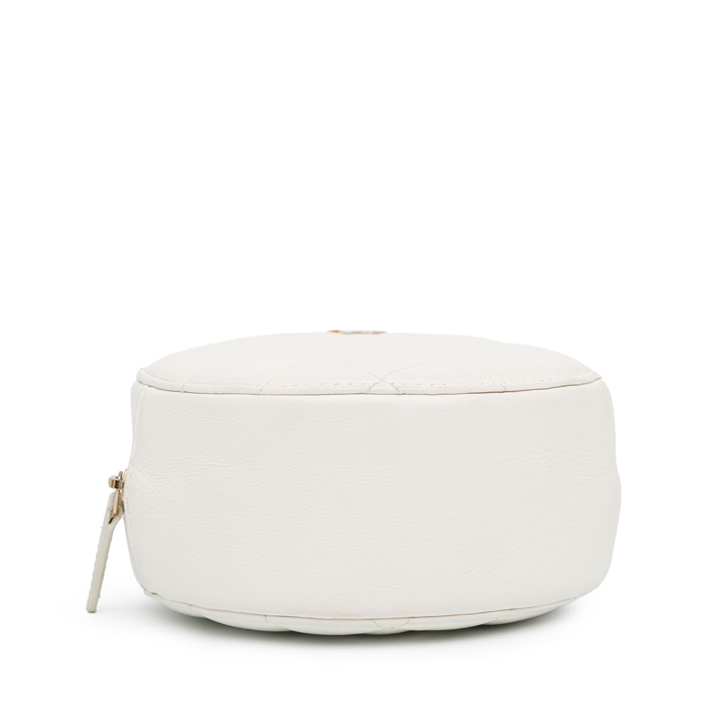 Chanel Quilted Lambskin Pearl Crush Round Clutch with Chain - 4