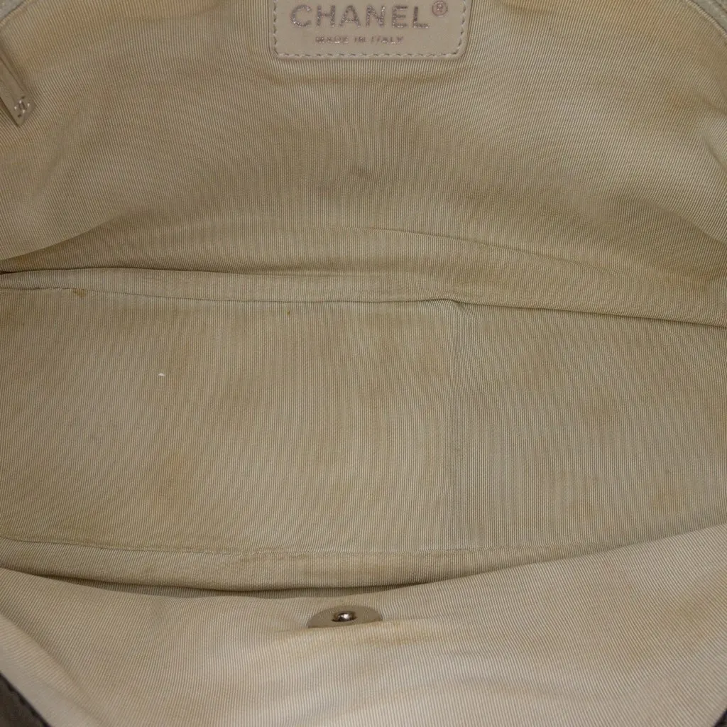 Chanel Jumbo Calfskin Canebiers Net Flap Black Leather Good - Model View