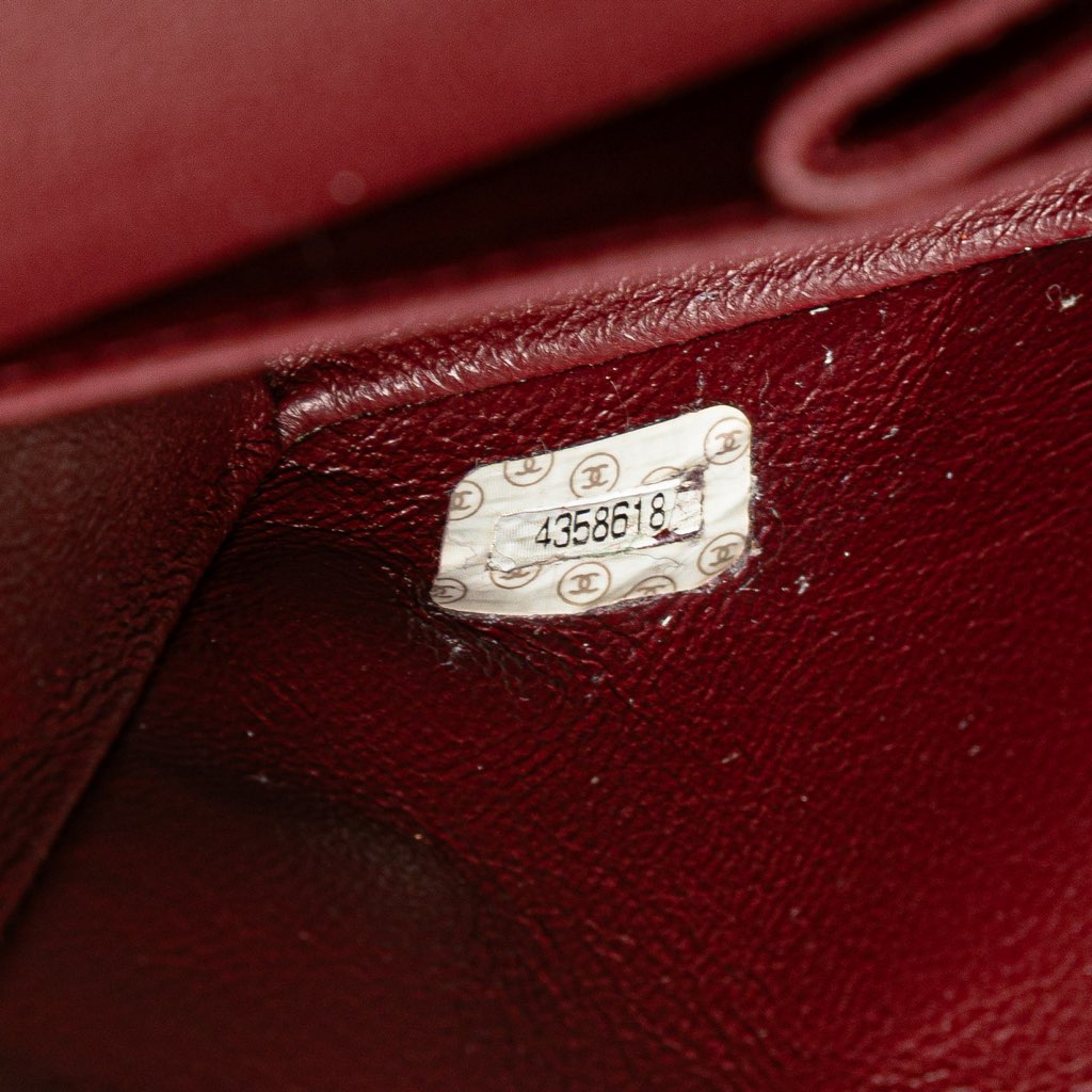 Chanel Small Classic Lambskin Double Flap - Detail 2