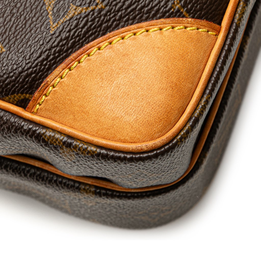 Louis Vuitton Monogram Amazone - Image 13