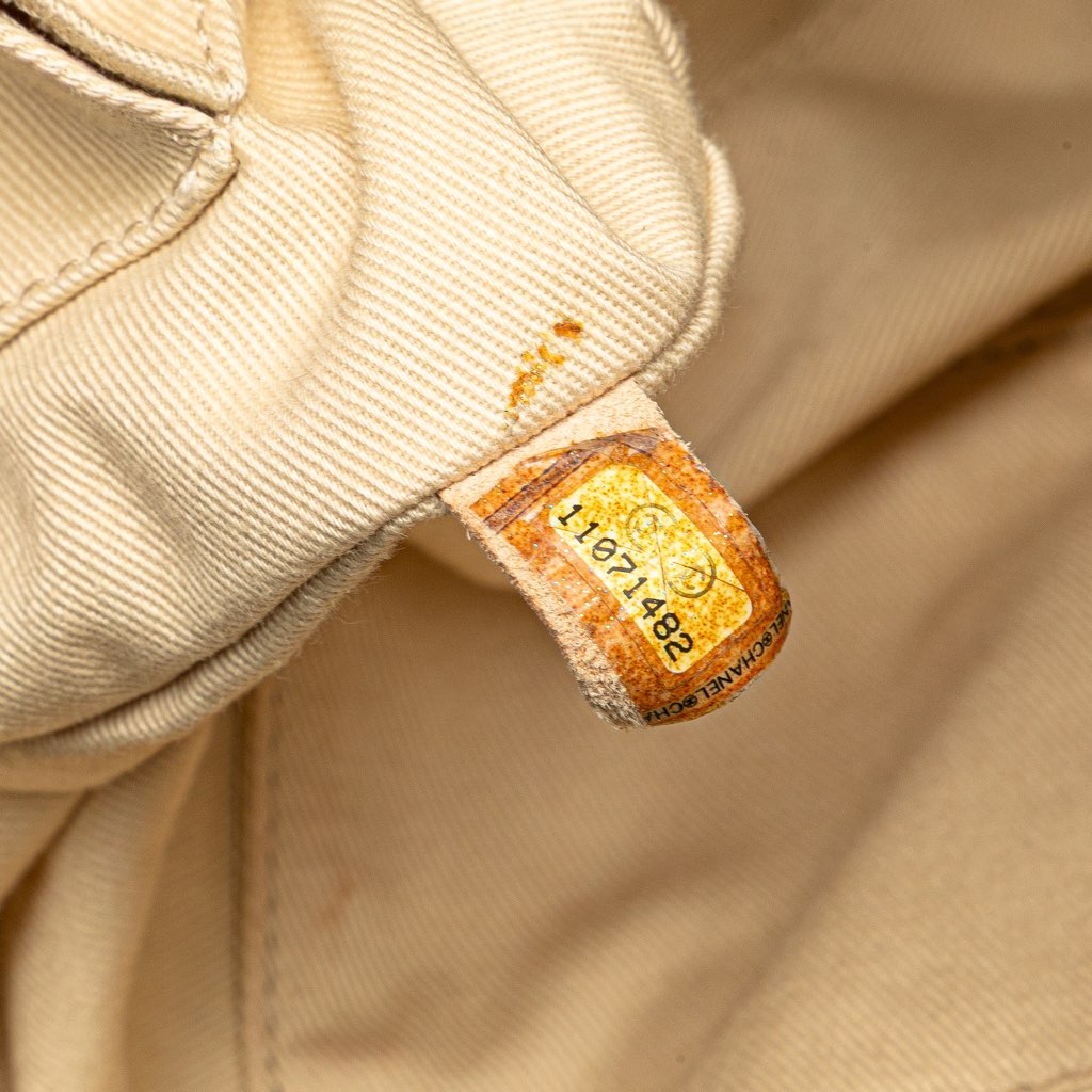 Chanel Goatskin Square Stitch Essential Bowler - Detail 1