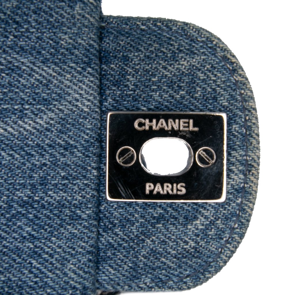 Chanel Mini Square CC Quilted Denim Single Flap - Detail 1