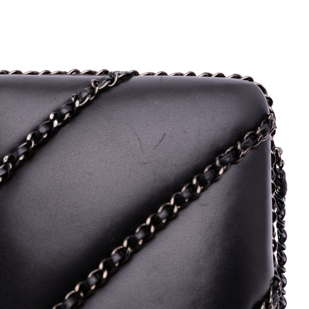 Chanel Chevron Lambskin Chain Around Clutch on Chain - Image 12