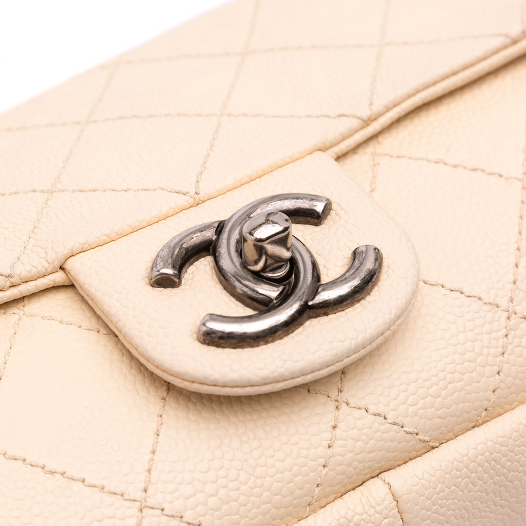 Chanel Medium Quilted Caviar Simply CC Flap - Image 14