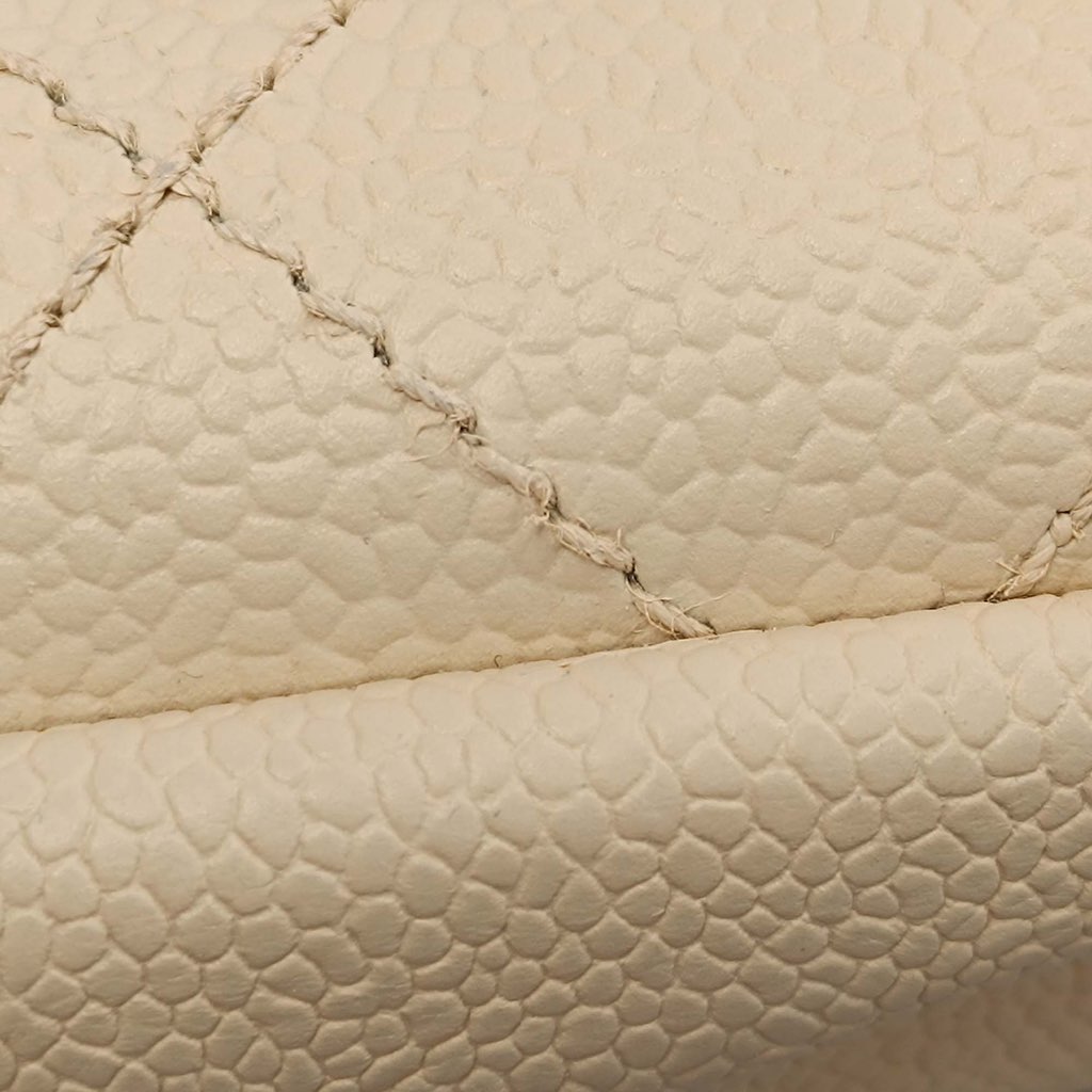 Chanel Medium Quilted Caviar Simply CC Flap - Image 11