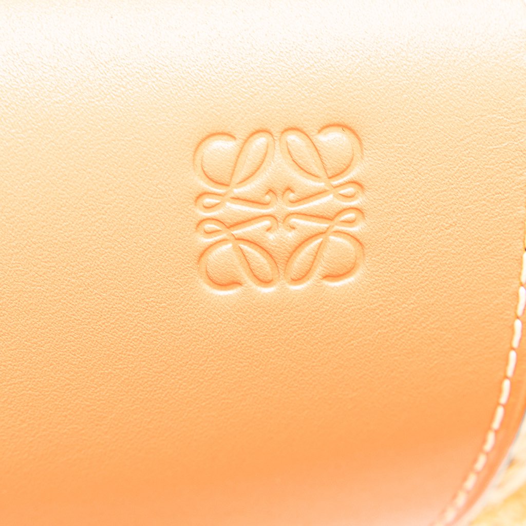 Loewe Medium Raffia Gate Crossbody - Image 10