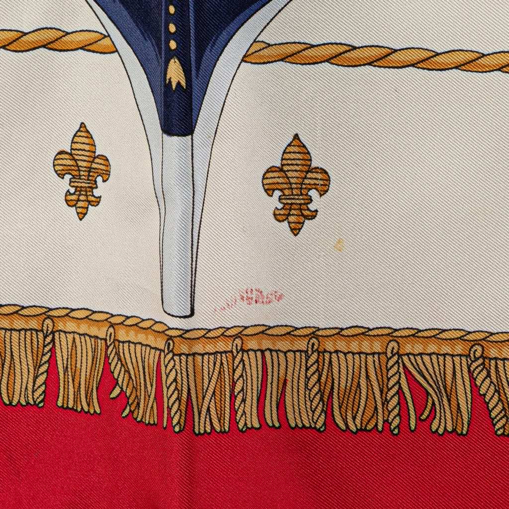 Hermès Vue Du Carosse De La Galere La Reale Silk Scarf - Side view