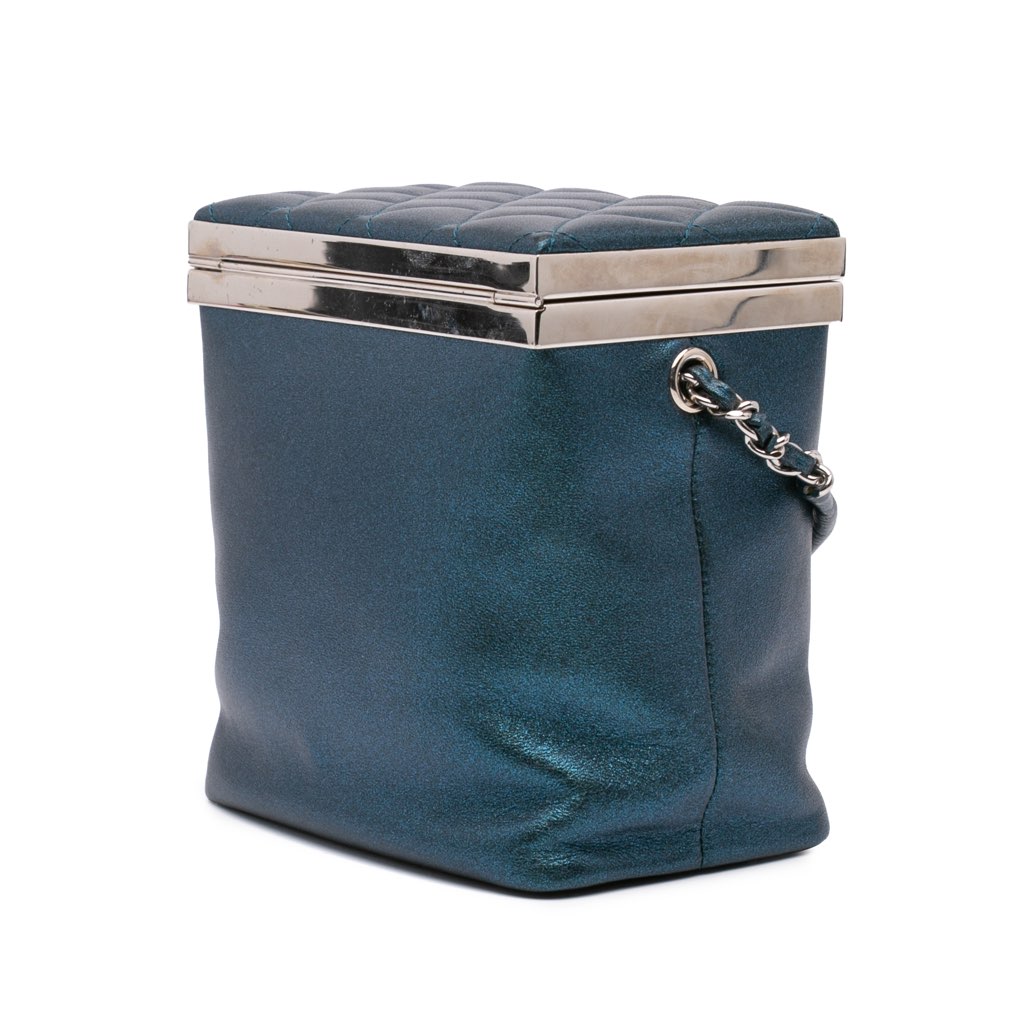 Chanel CC Metallic Calfskin Vanity Case - 2