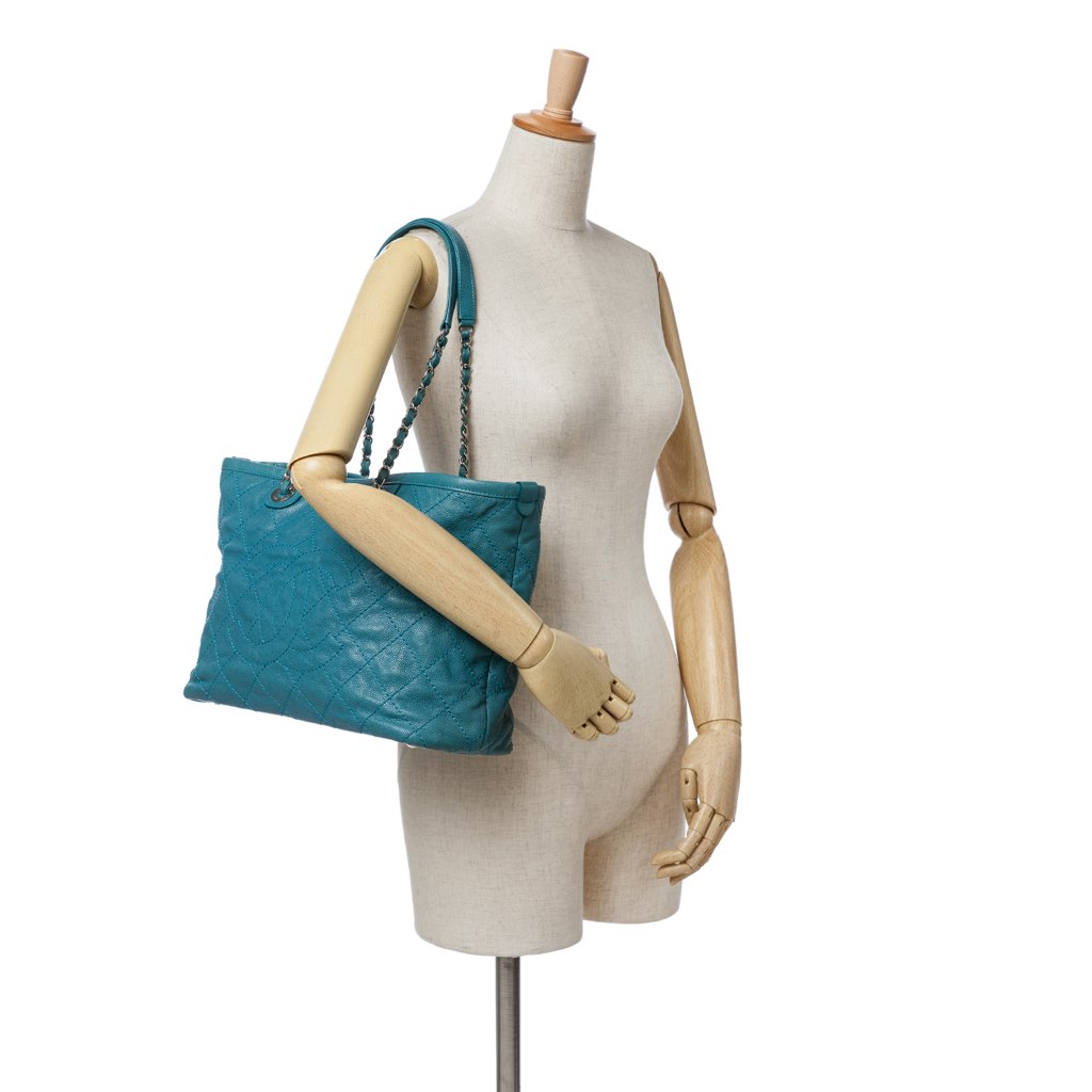 Chanel Small Quilted Caviar Daily Shopping Tote - Image 12